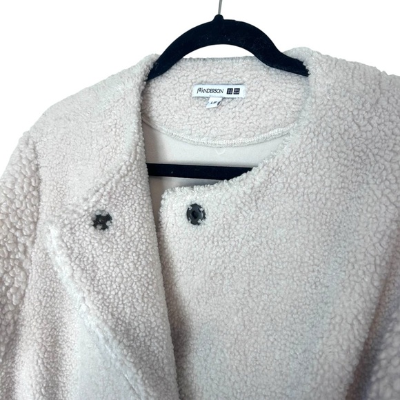 JW Anderson x Uniqlo Women's Sherpa Boa Fleece Belted Jacket- Size Large - Picture 9 of 15